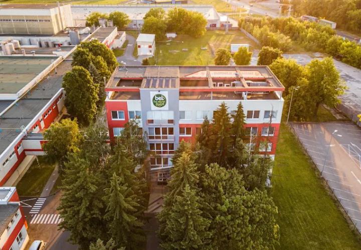 Syráreň Bel, Michalovce