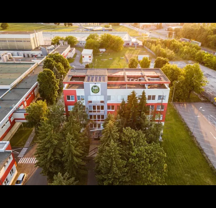 Syráreň Bel, Michalovce